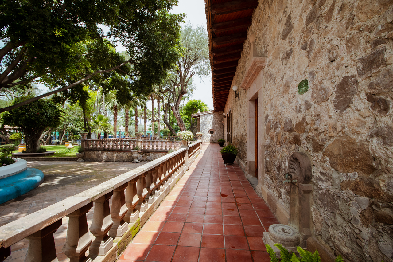 Hacienda San Rodrigo Villa-Maria-Cristina-Guanajuato-Invisible-Colectivo-002