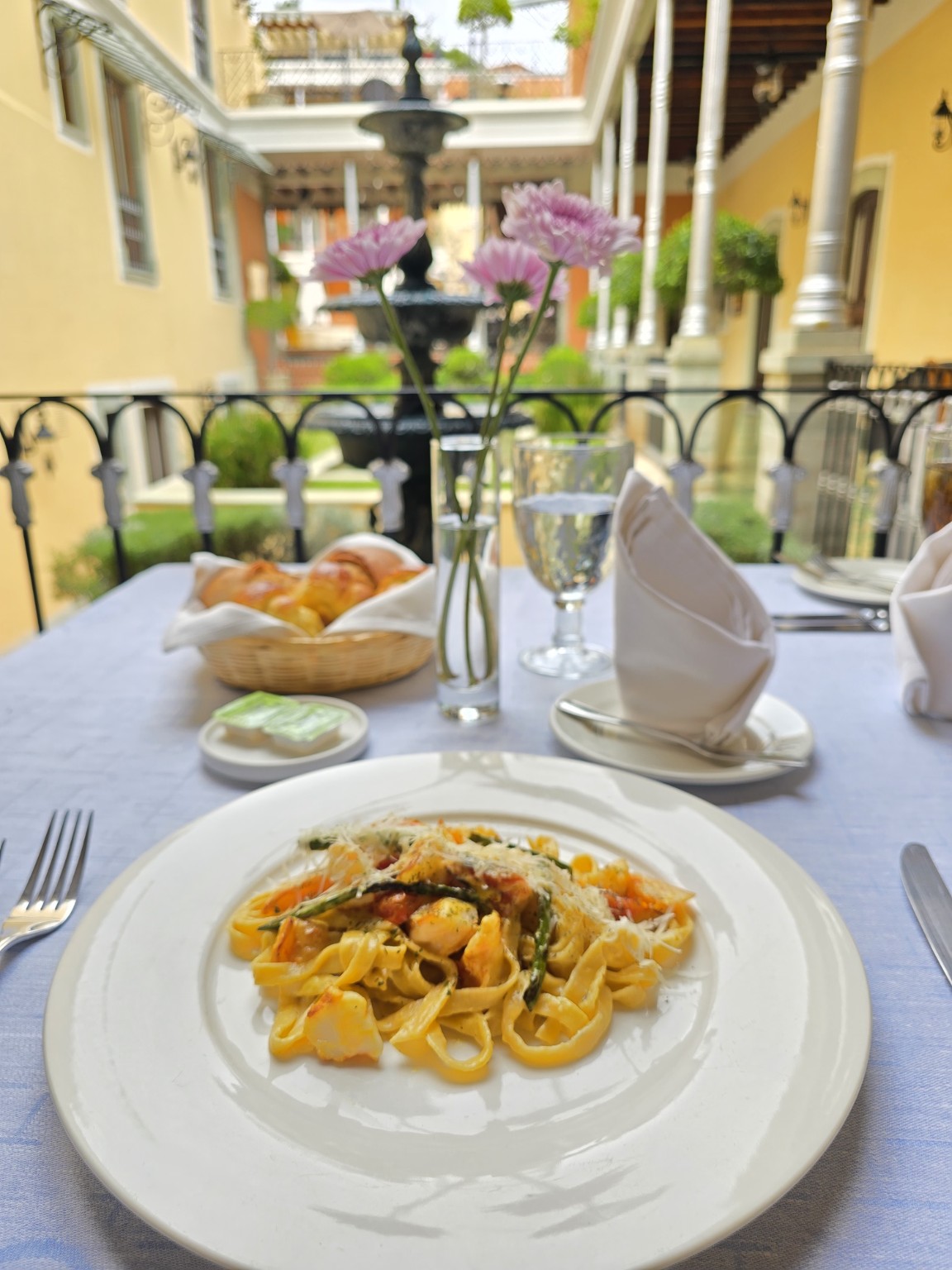 Fettuccine al chile güero 